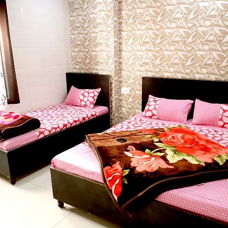 Asha Bnb Amritsar Buitenkant foto