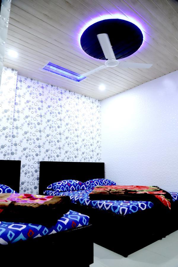 Asha Bnb Amritsar Buitenkant foto